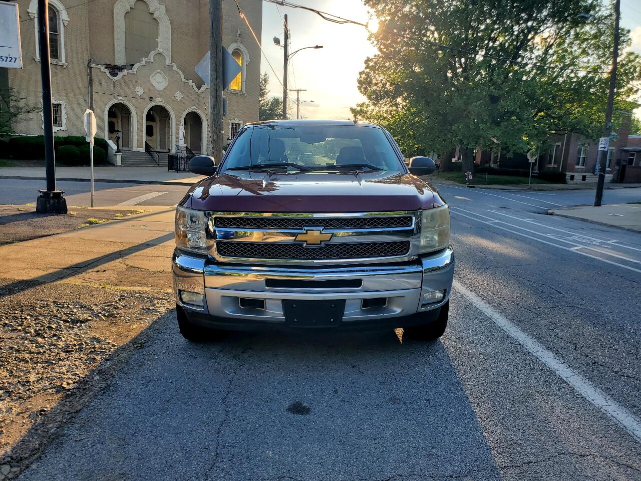 2013 Chevrolet Silverado 1500 LT photo 2