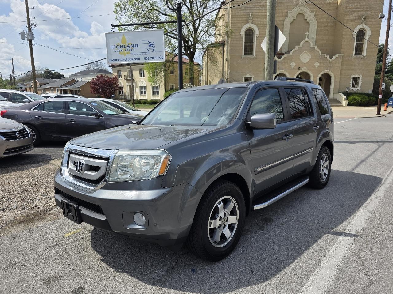 2010 Honda Pilot Touring 2WD 5-Spd AT