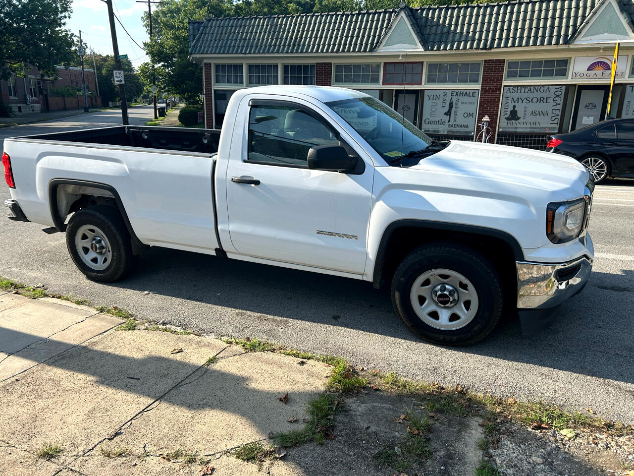 2017 Gmc Sierra 1500 Base photo 4