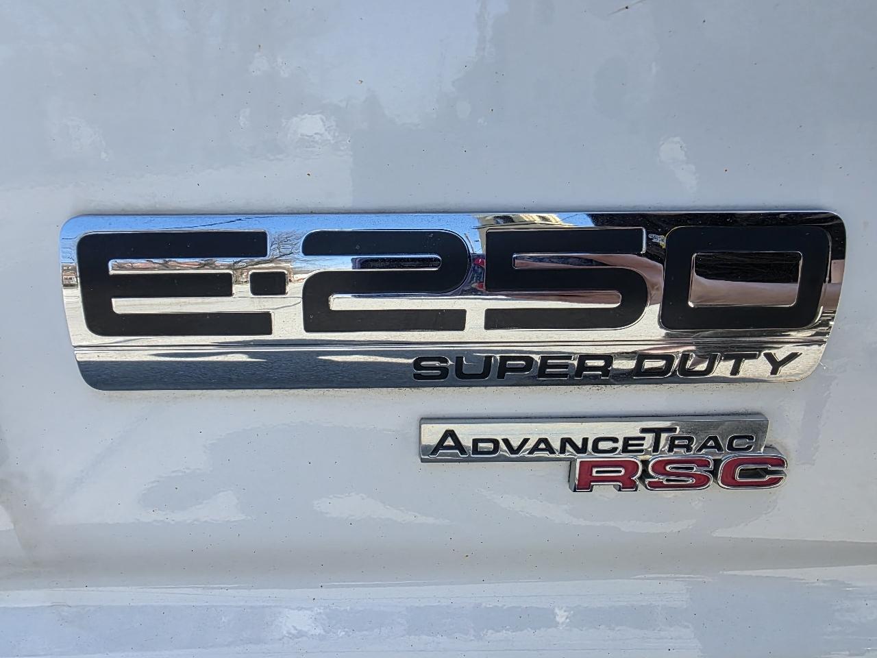 Ford E250 Vans Econoline Cargo Van 2013