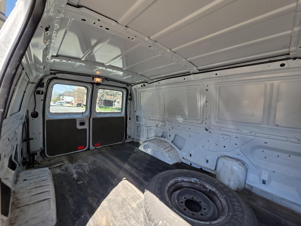 Ford E250 Vans Econoline Cargo Van 2013