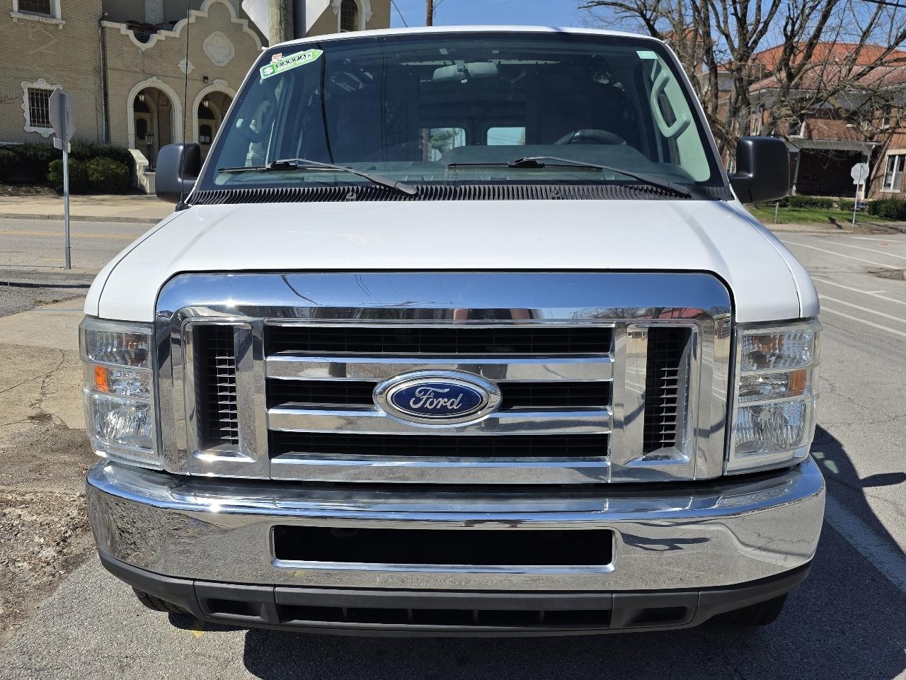 Ford E250 Vans Econoline Cargo Van 2013