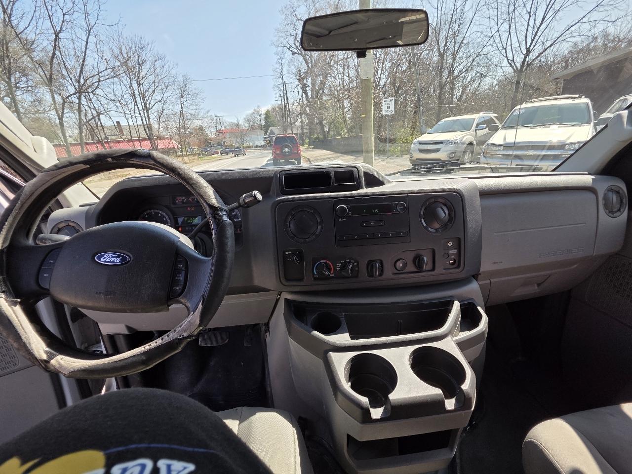 Ford E250 Vans Econoline Cargo Van 2013