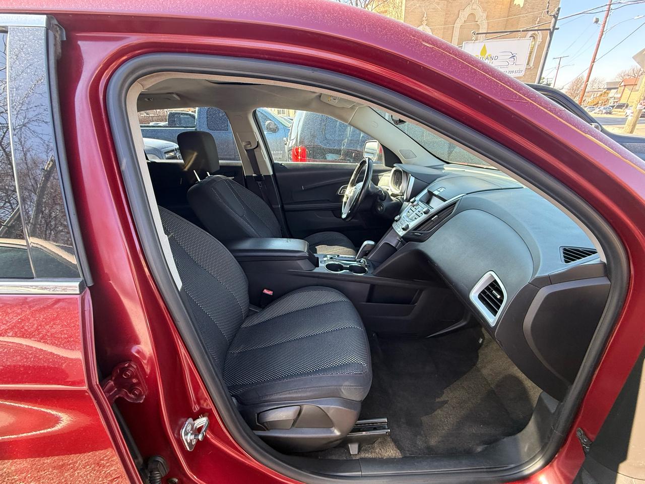 Chevrolet Equinox 1LT 2WD 2011