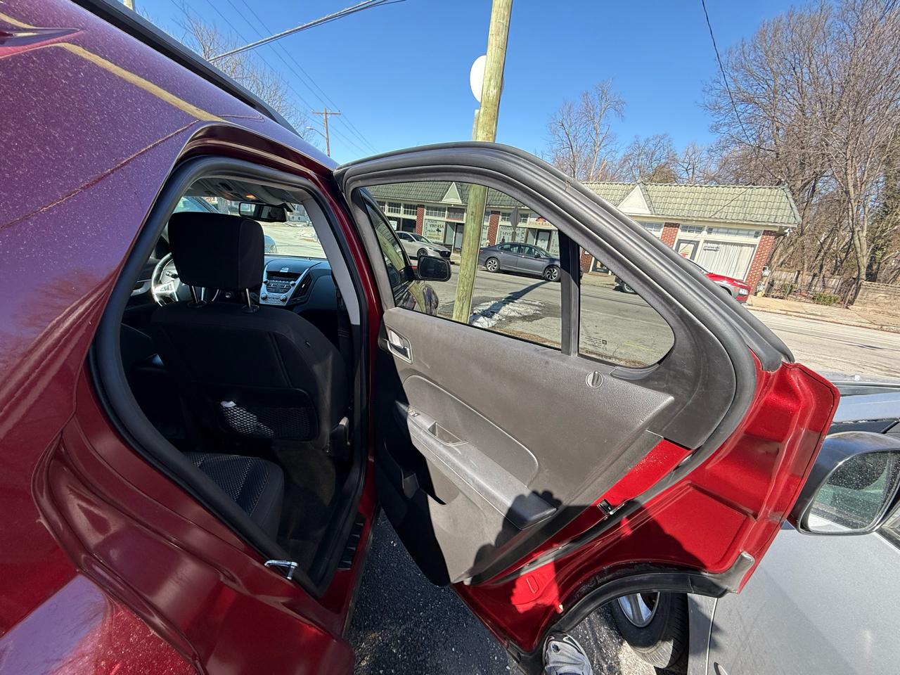Chevrolet Equinox 1LT 2WD 2011