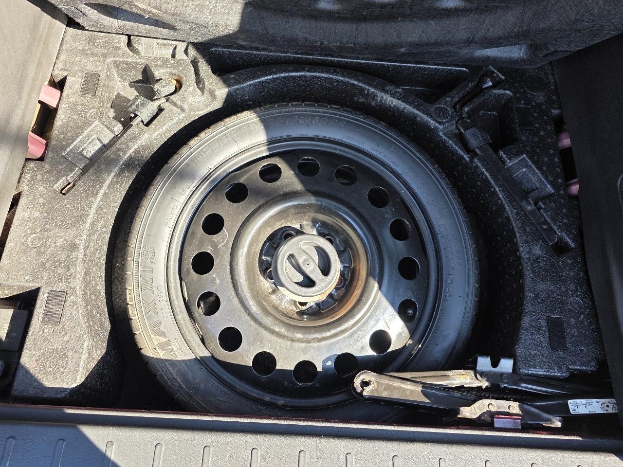 Chevrolet Equinox 1LT 2WD 2011