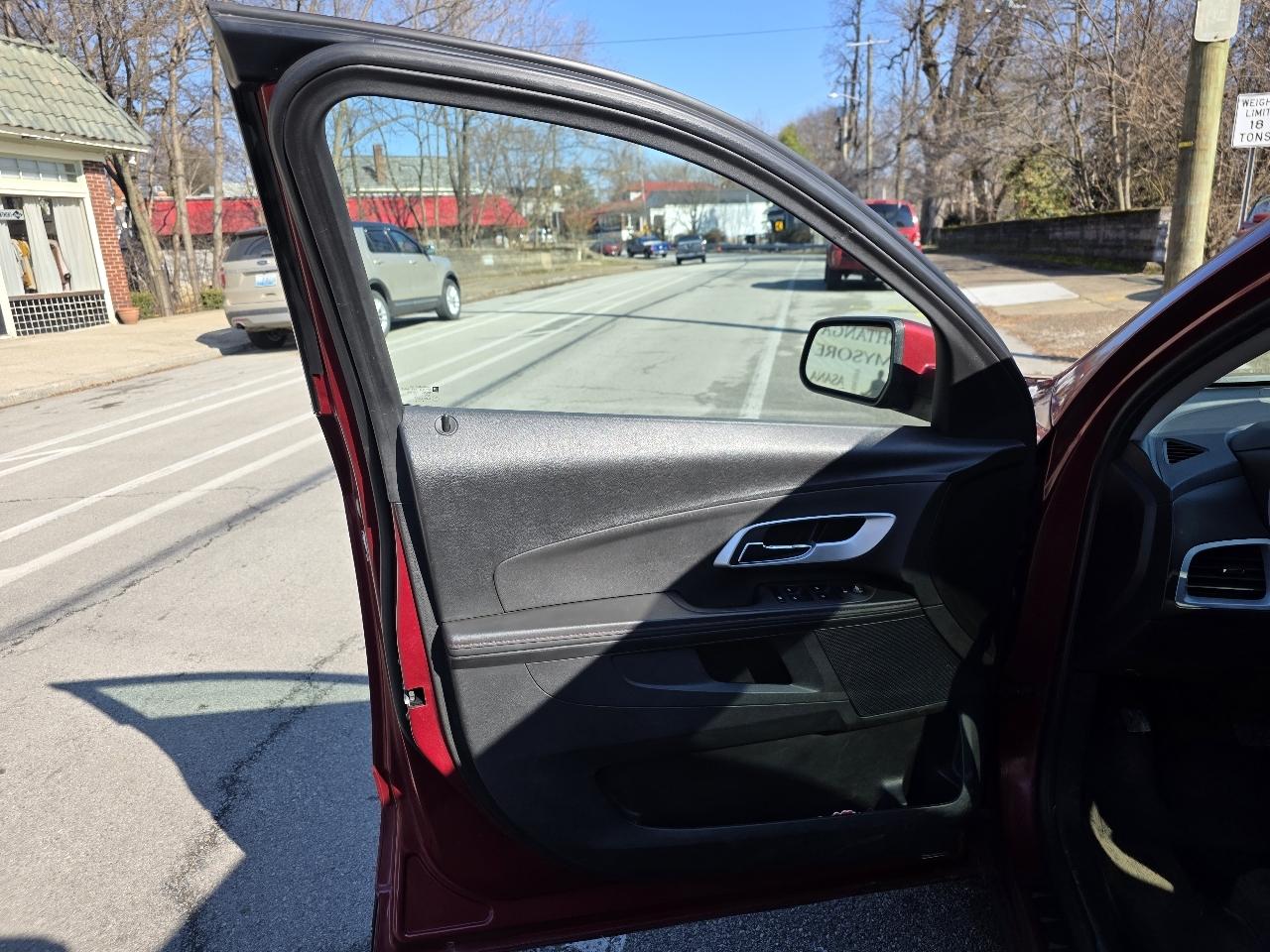 Chevrolet Equinox 1LT 2WD 2011