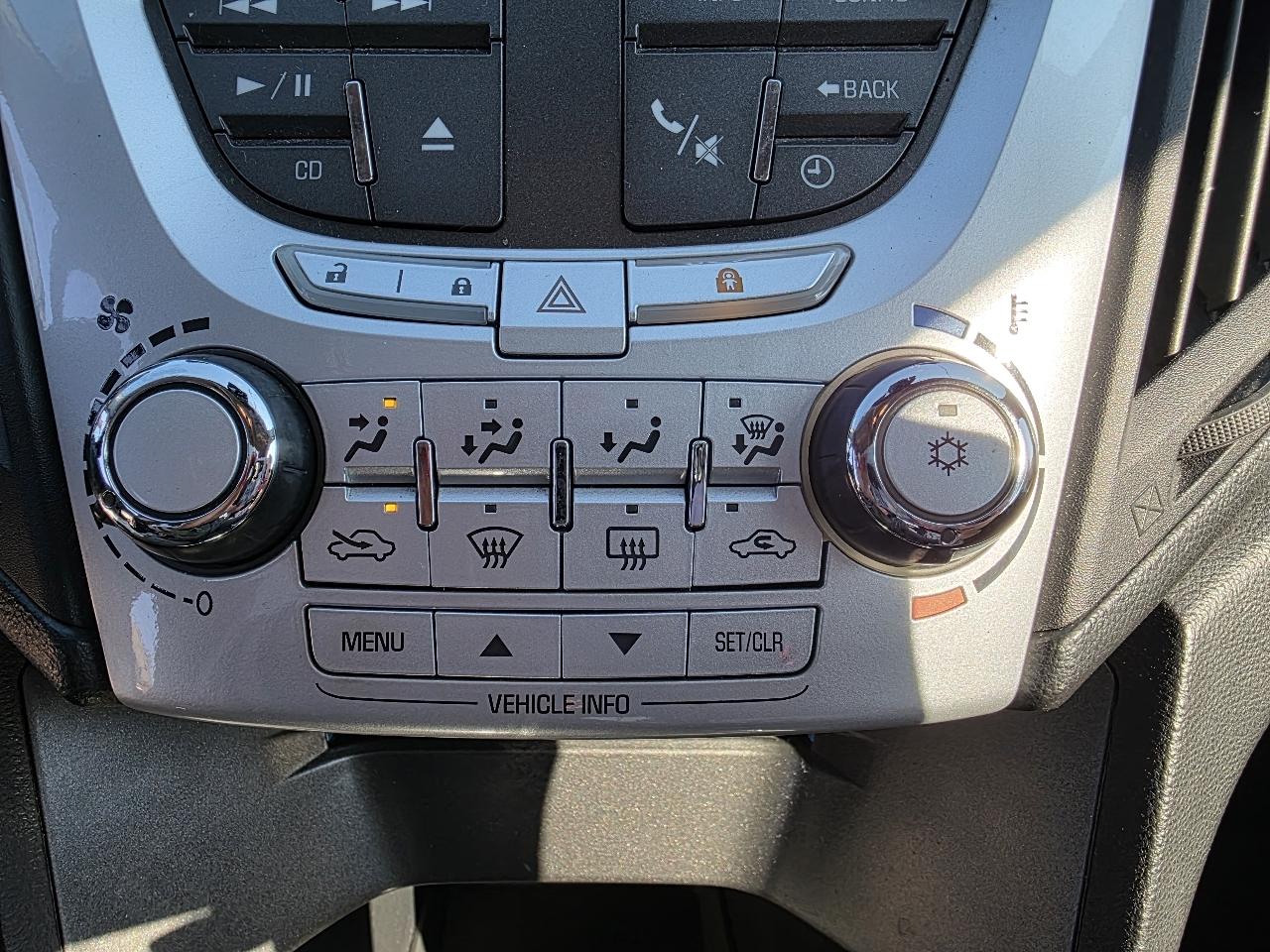 Chevrolet Equinox 1LT 2WD 2011