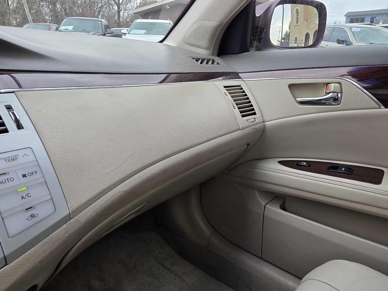 Toyota Avalon XLS 2008