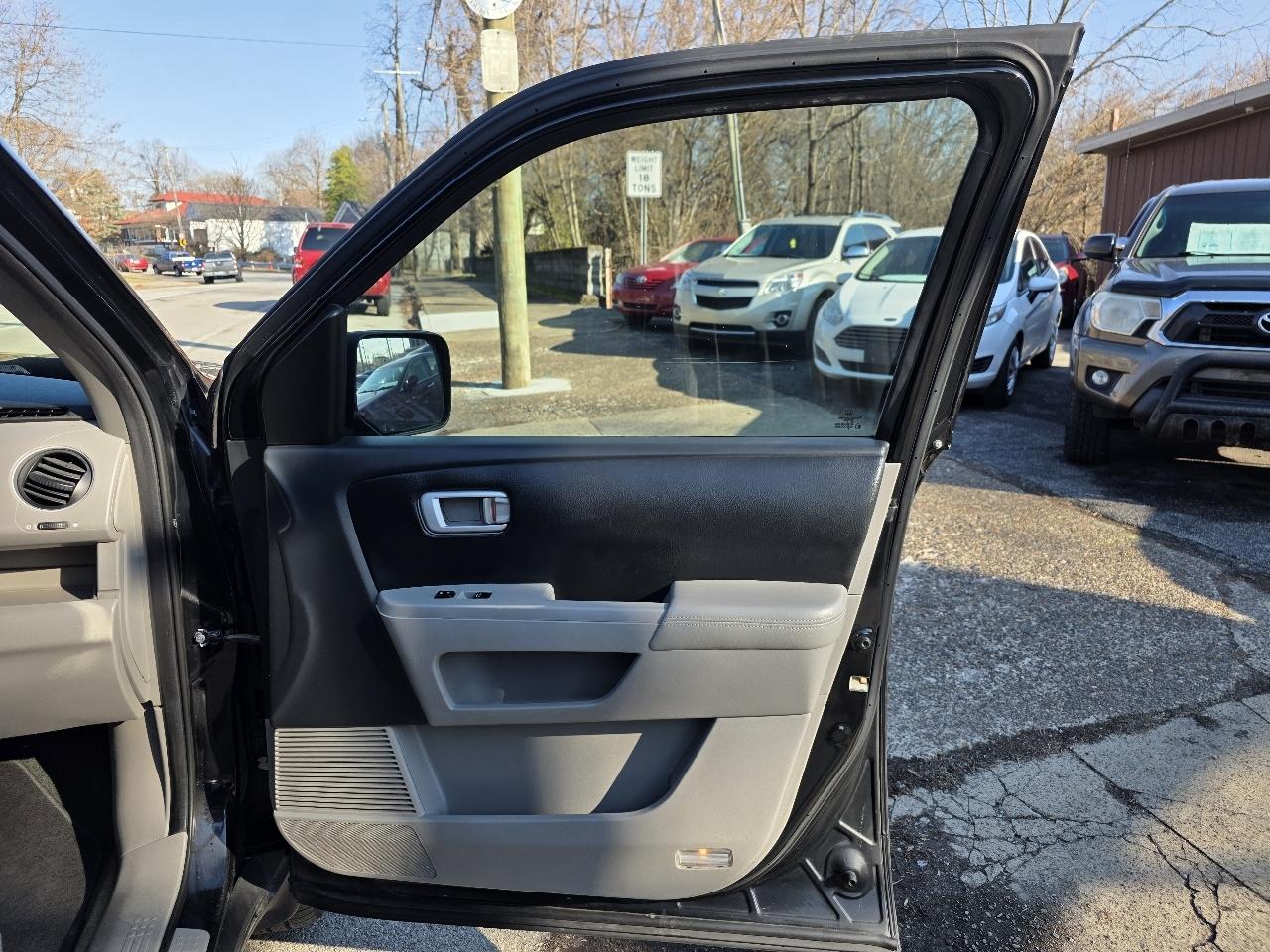 Honda Pilot EX 2WD 5-Spd AT 2014