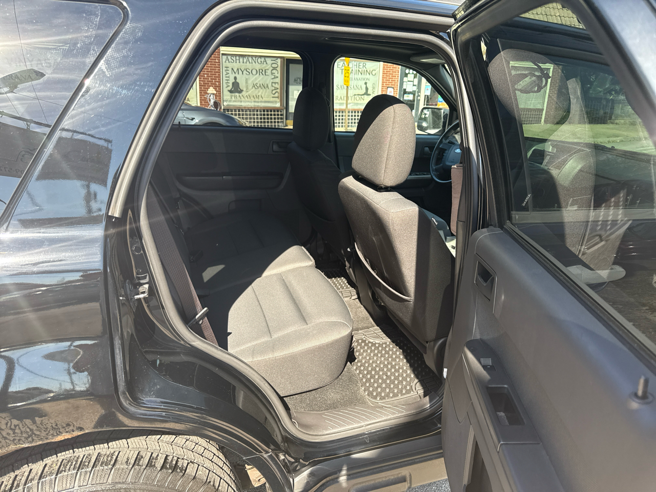 2012 Ford Escape XLT photo 4