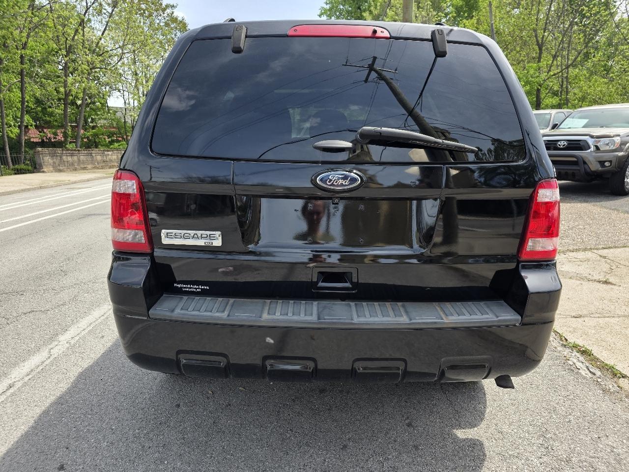 Ford Escape XLT 4WD 2012