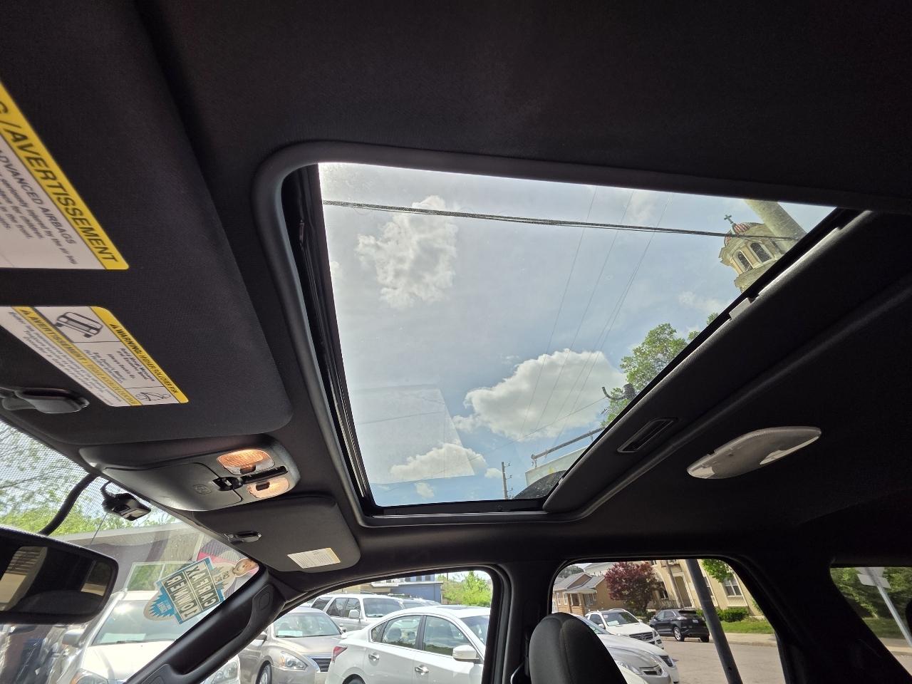 Ford Escape XLT 4WD 2012