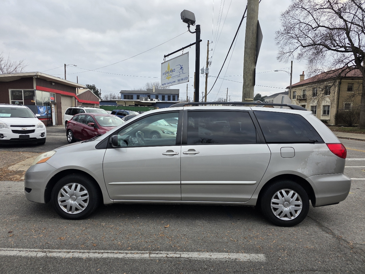 Toyota Sienna LE FWD 8-Passenger Seating 2008