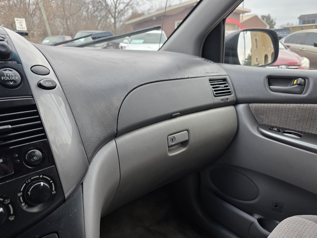 Toyota Sienna LE FWD 8-Passenger Seating 2008