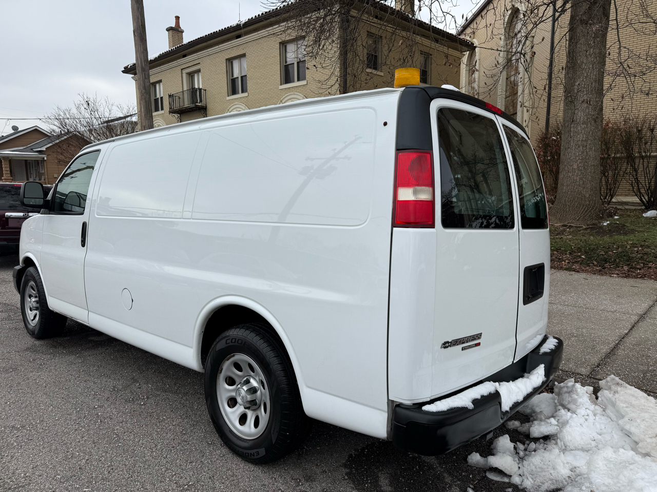 Chevrolet Express 1500 AWD Cargo 2014