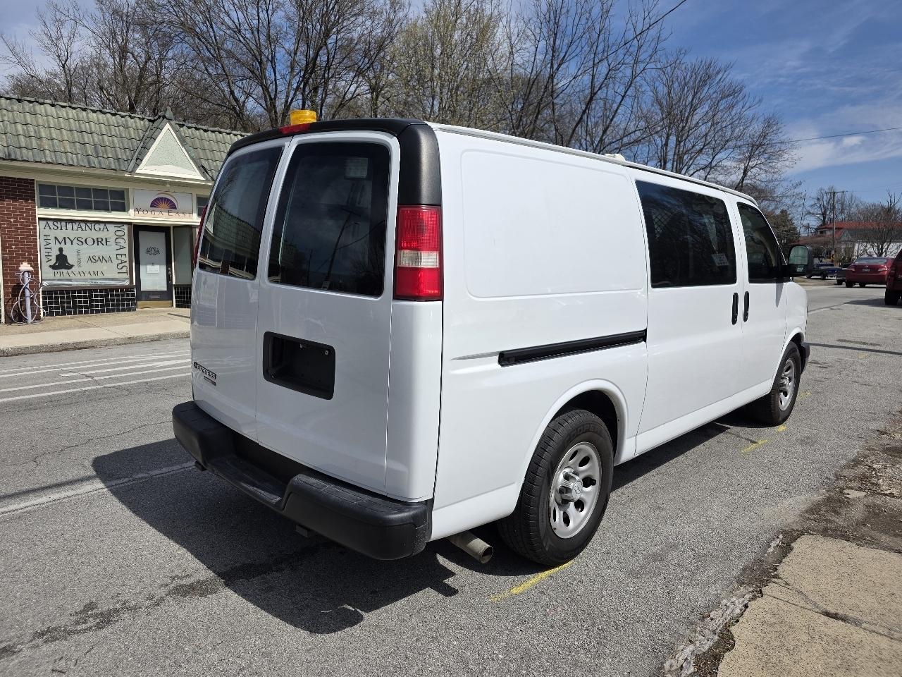 Chevrolet Express 1500 AWD Cargo 2014