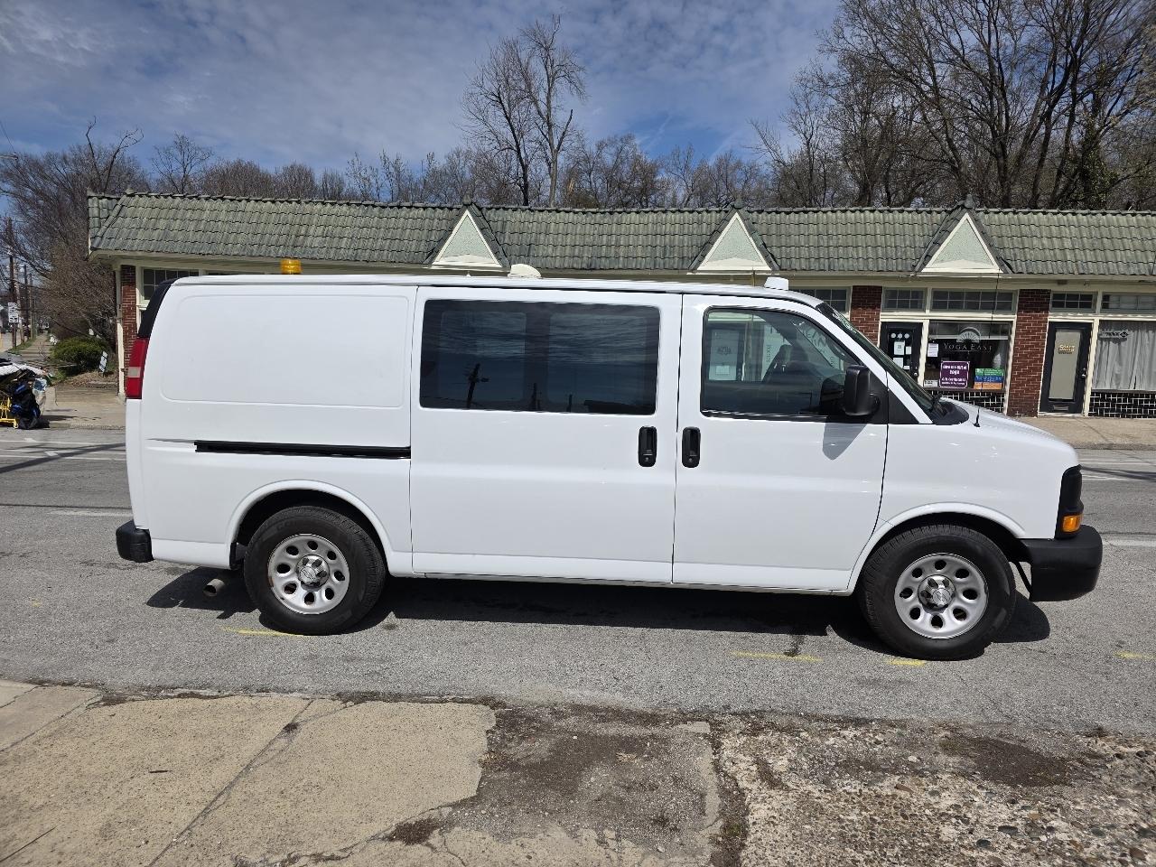 Chevrolet Express 1500 AWD Cargo 2014