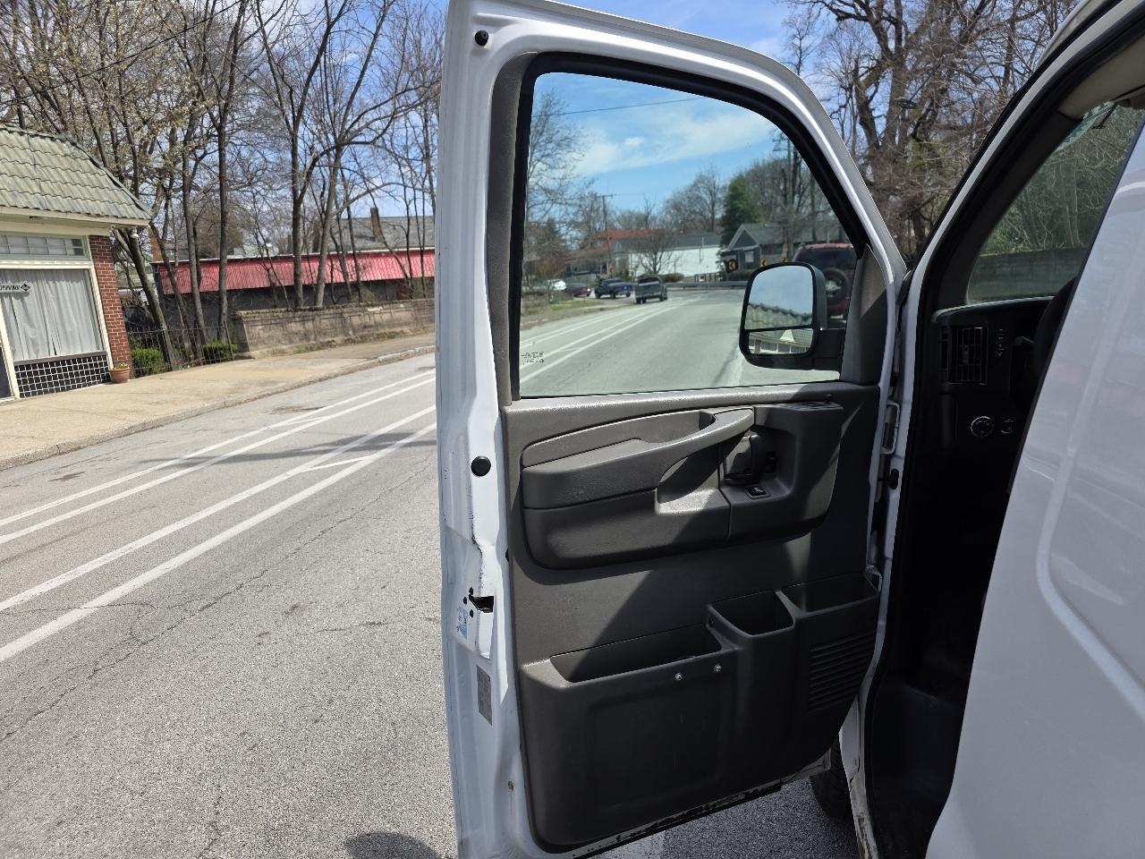 Chevrolet Express 1500 AWD Cargo 2014