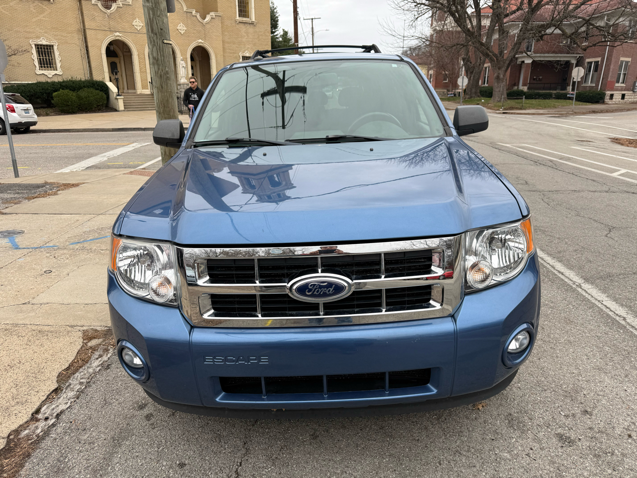 Ford Escape XLT FWD I4 2009