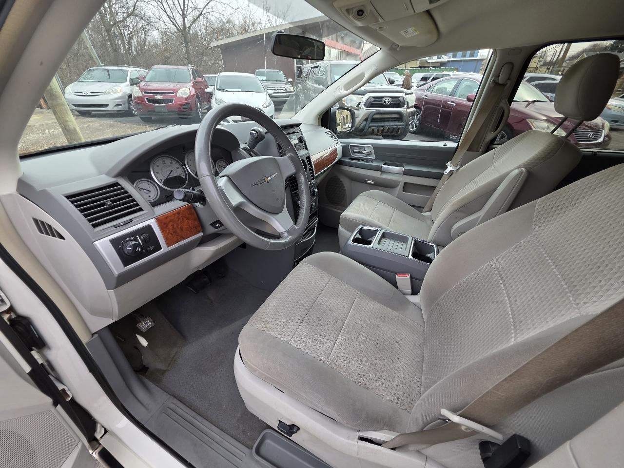 Chrysler Town & Country Touring 2008