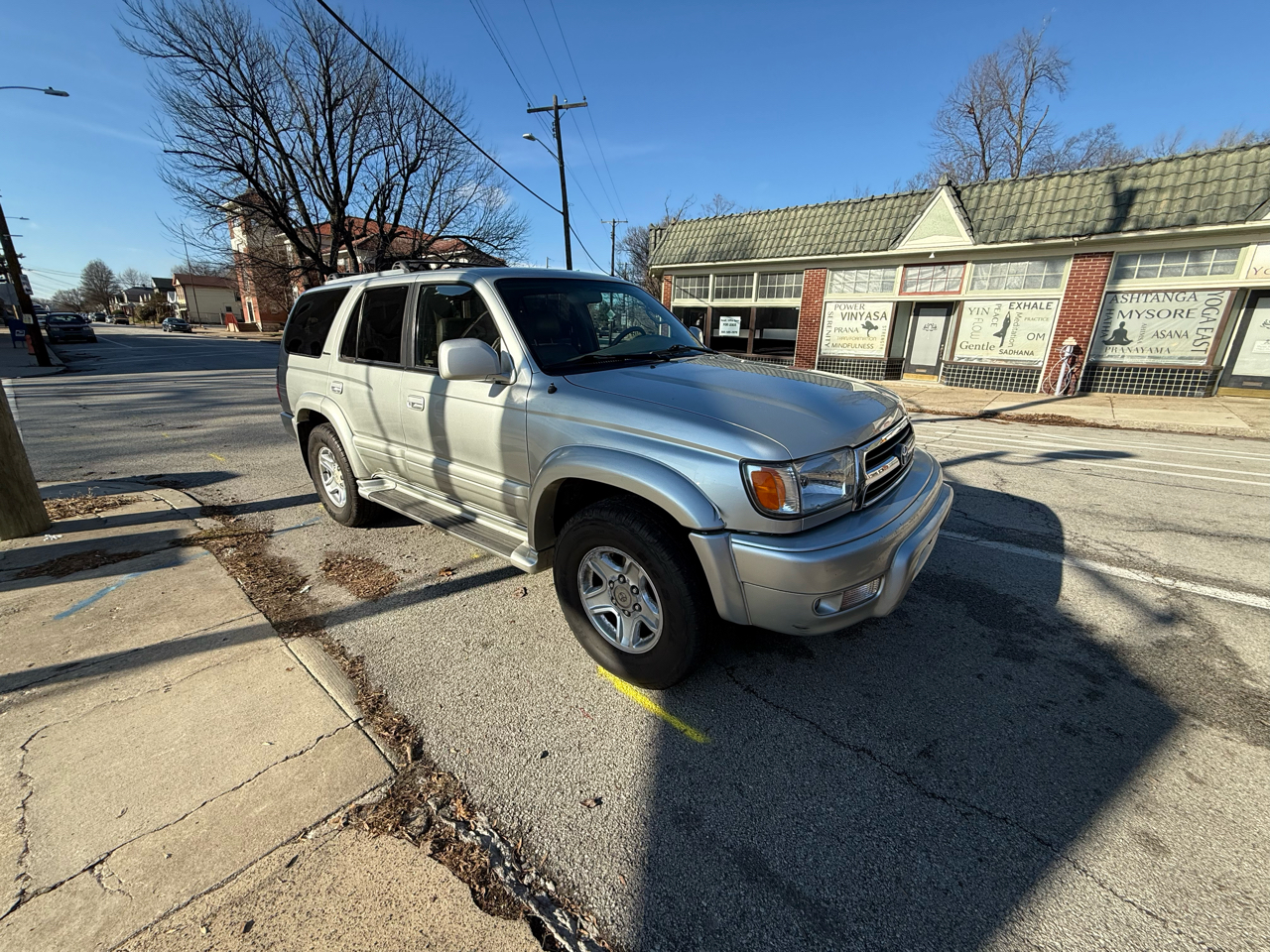 Toyota 4Runner Limited 2WD 2000