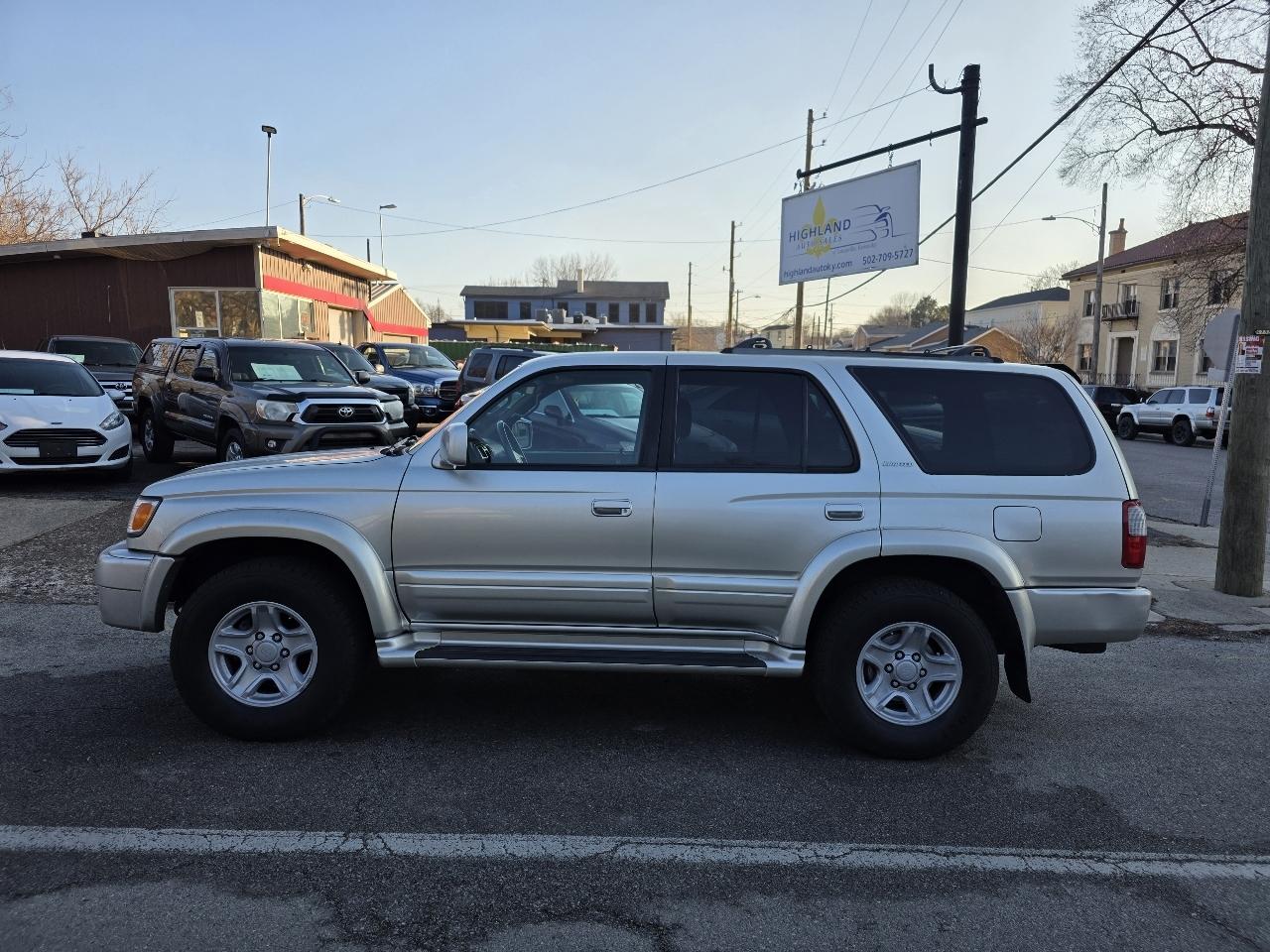 Toyota 4Runner Limited 2WD 2000