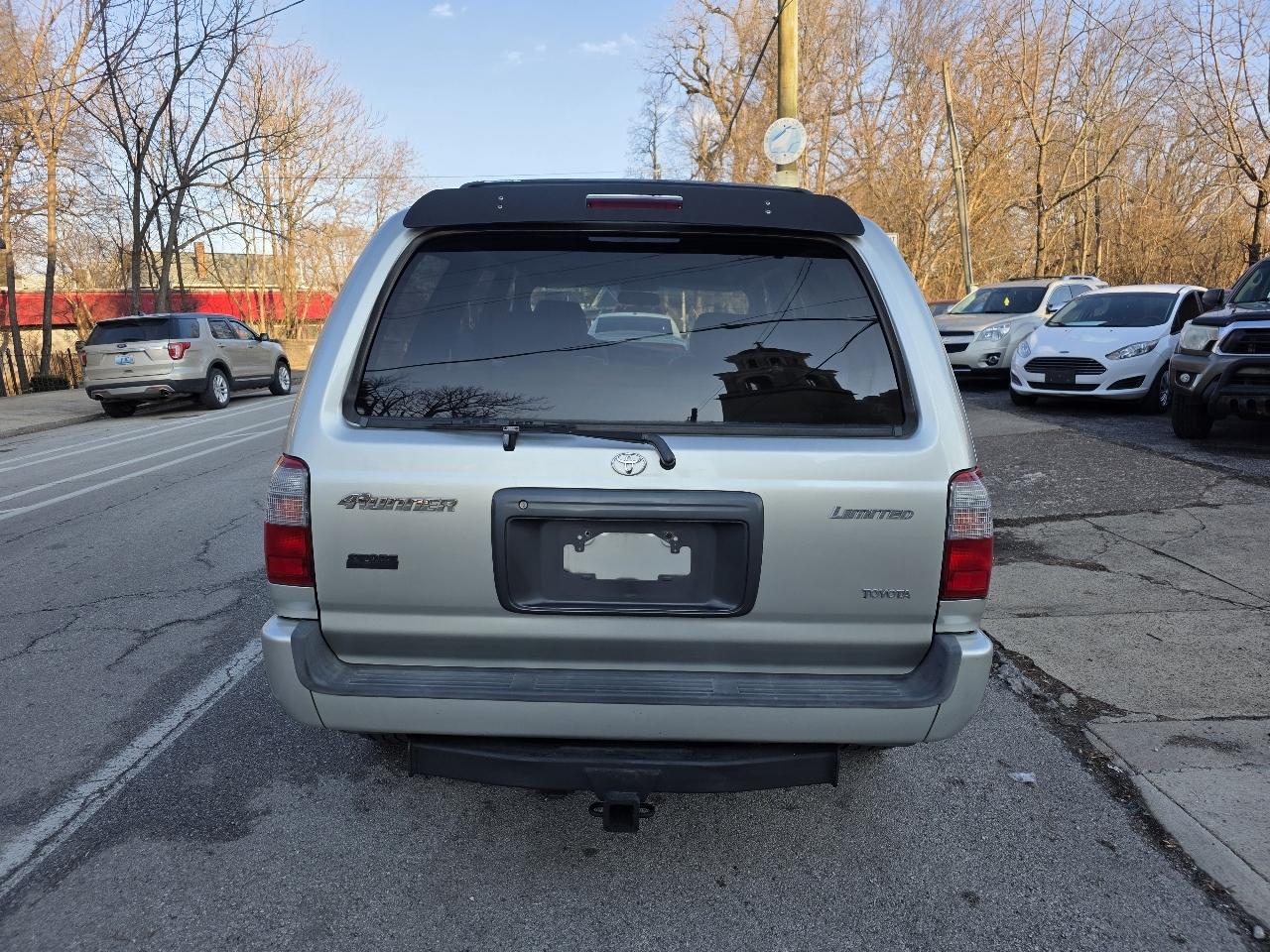 Toyota 4Runner Limited 2WD 2000