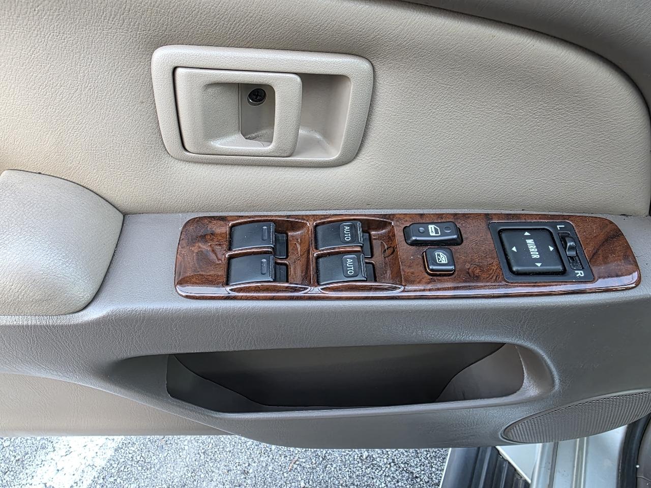 Toyota 4Runner Limited 2WD 2000