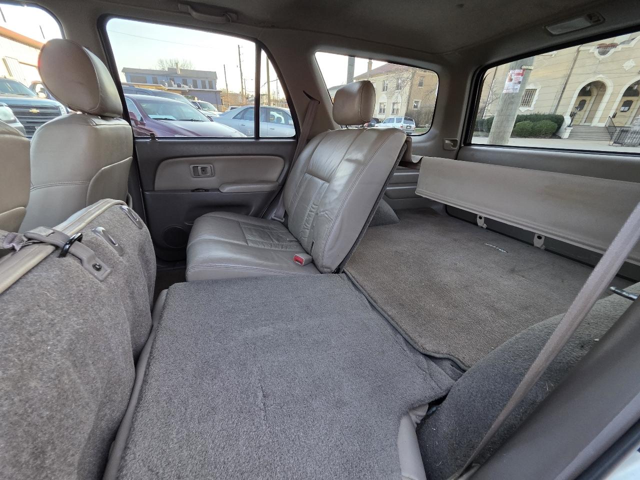 Toyota 4Runner Limited 2WD 2000