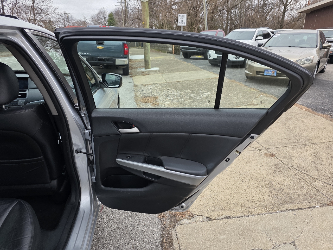 Honda Accord EX-L V-6 Sedan AT 2009