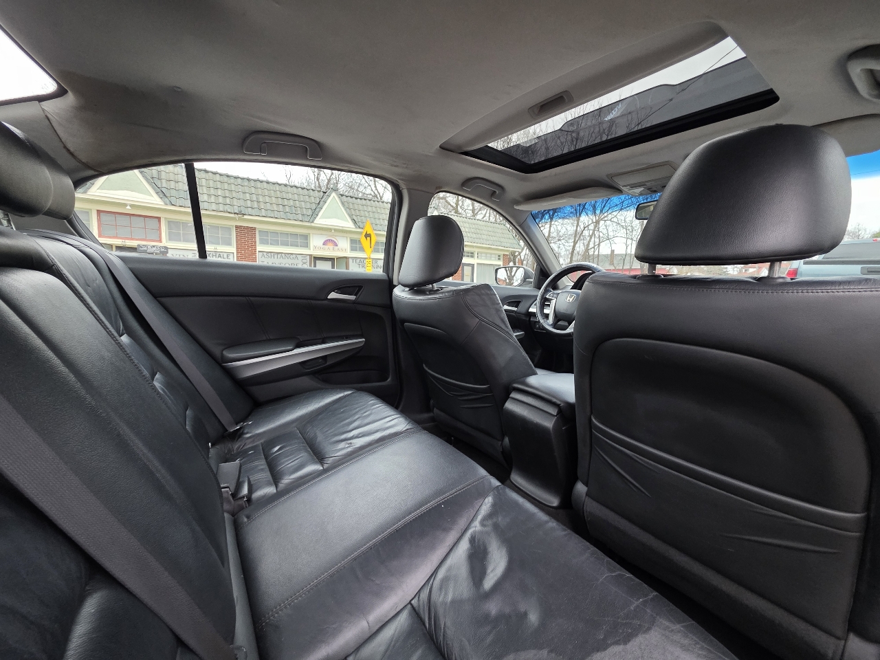 Honda Accord EX-L V-6 Sedan AT 2009