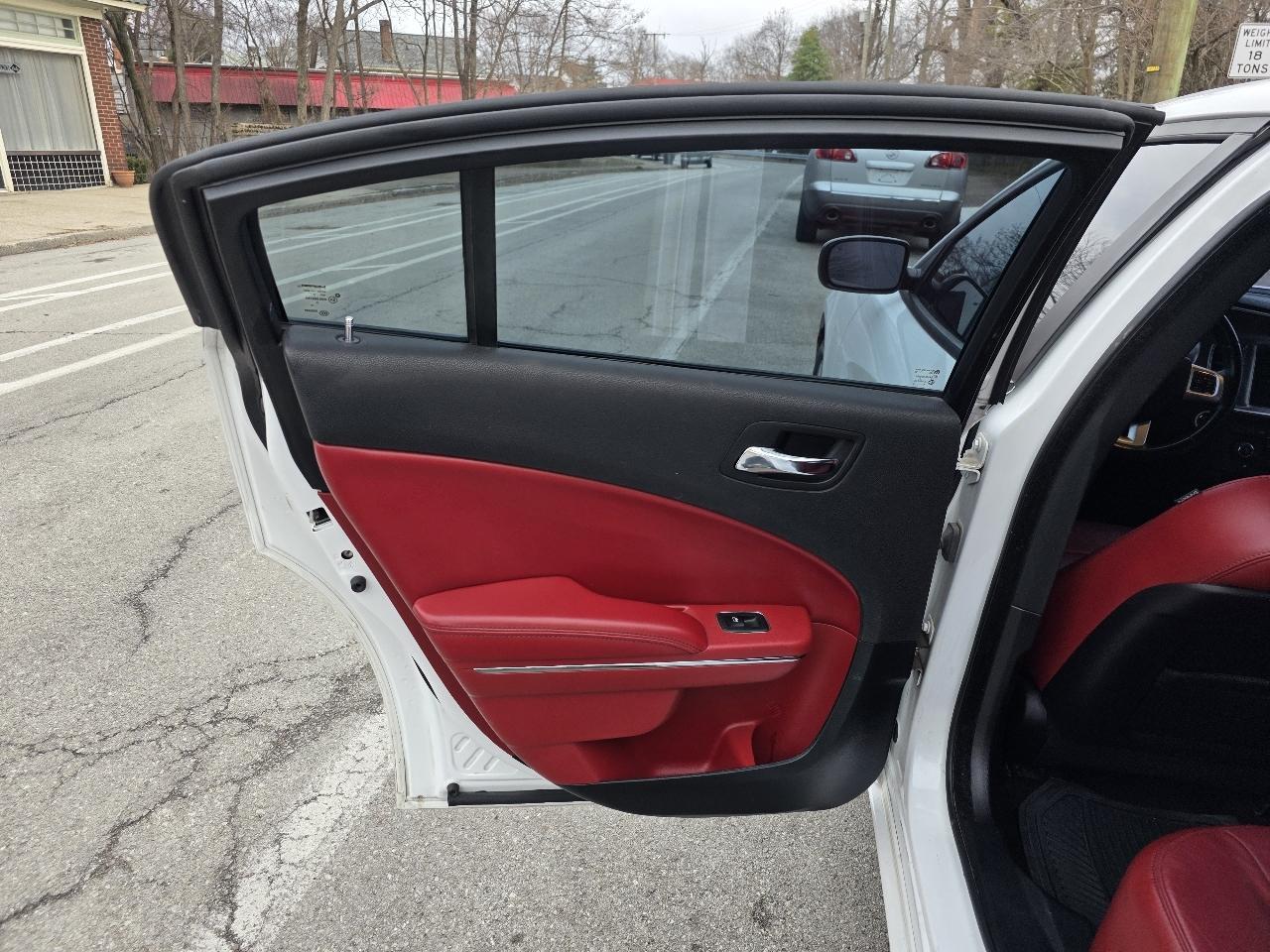 Dodge Charger SXT AWD 2013