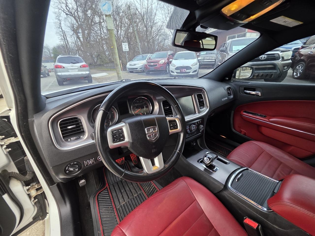 Dodge Charger SXT AWD 2013