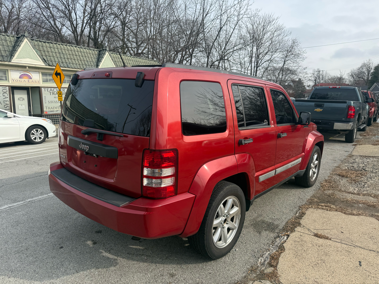 Jeep Liberty Sport 4WD 2010