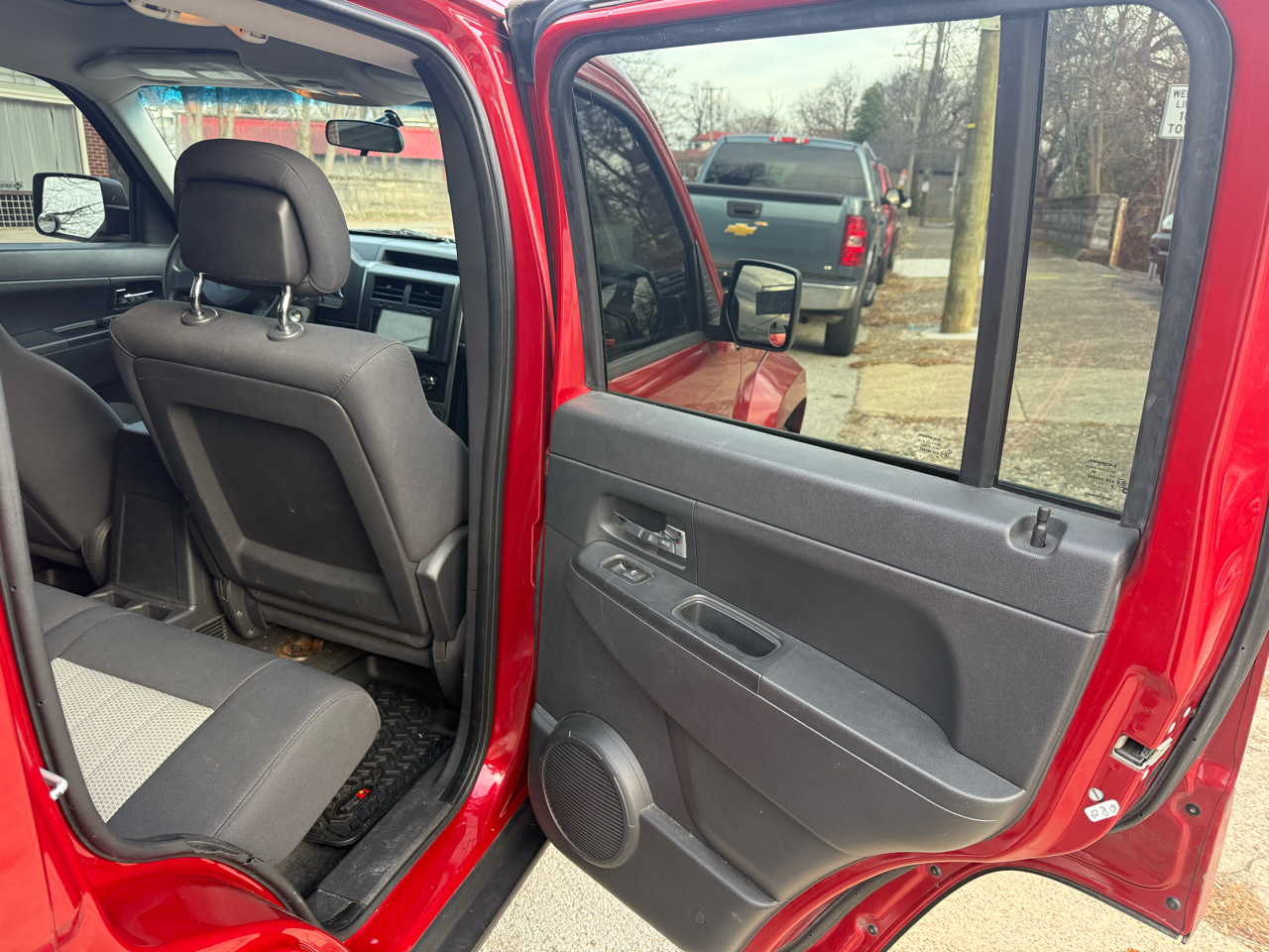 Jeep Liberty Sport 4WD 2010