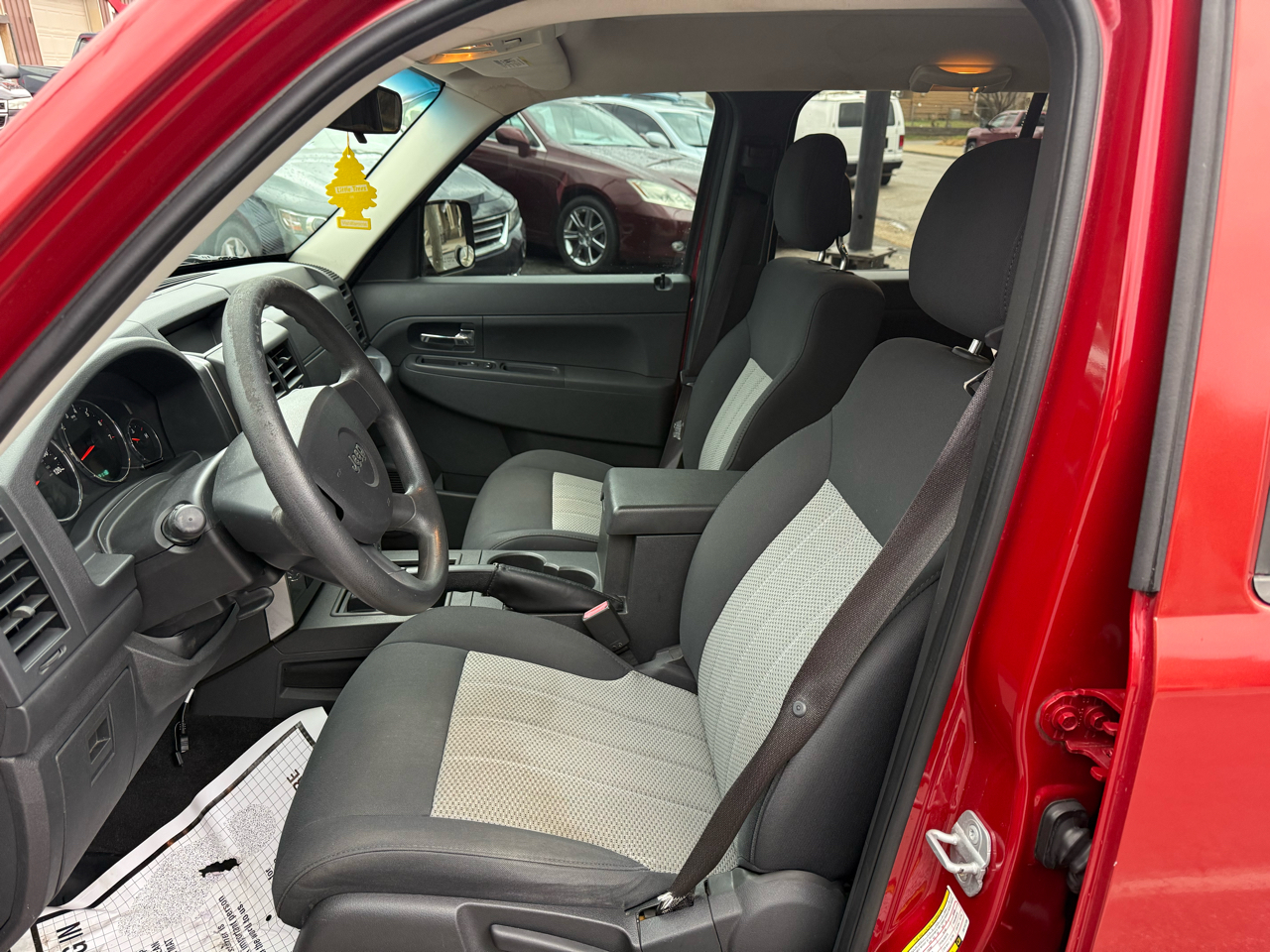 Jeep Liberty Sport 4WD 2010