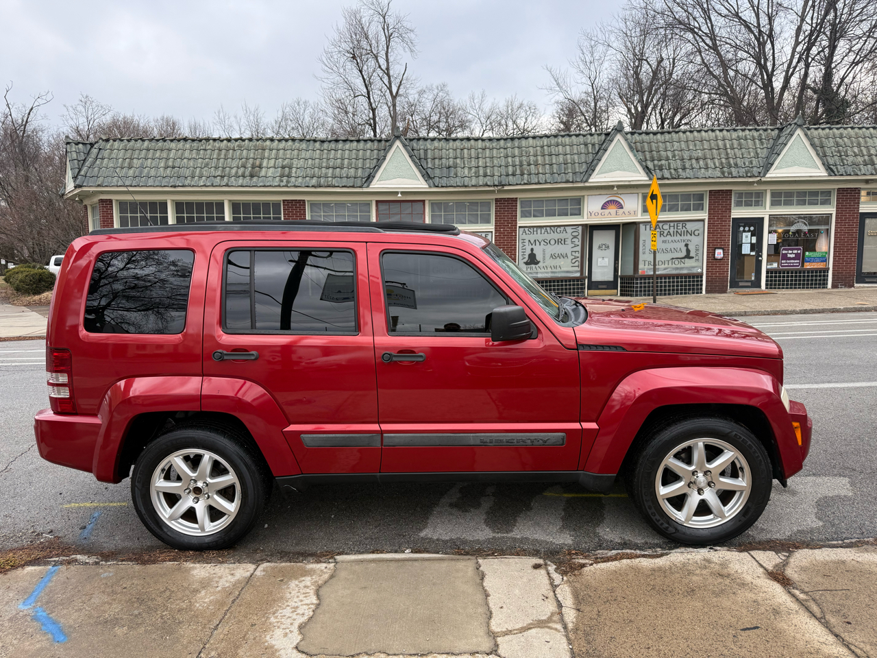 Jeep Liberty Sport 4WD 2010