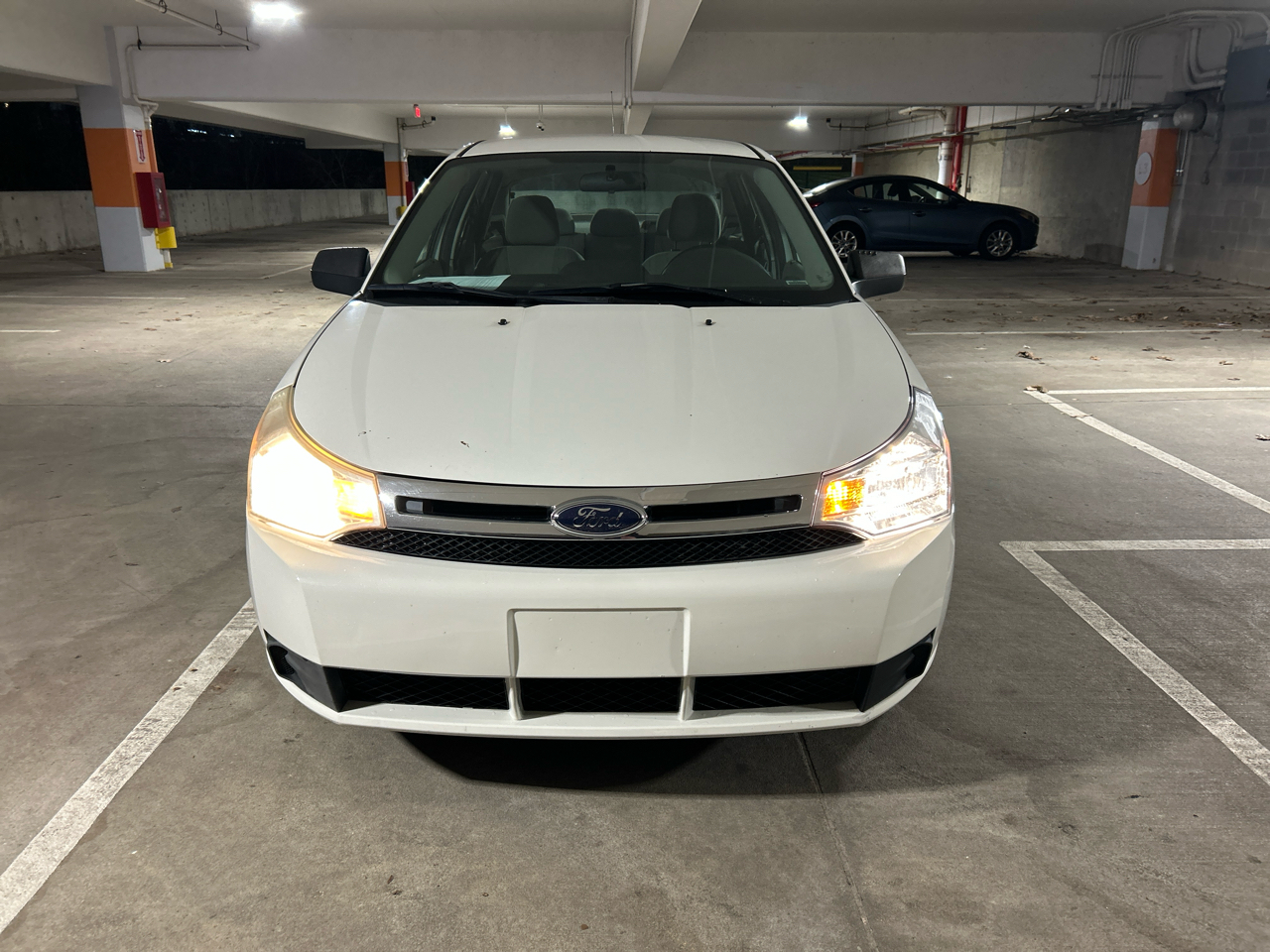 Ford Focus SE Sedan 2009
