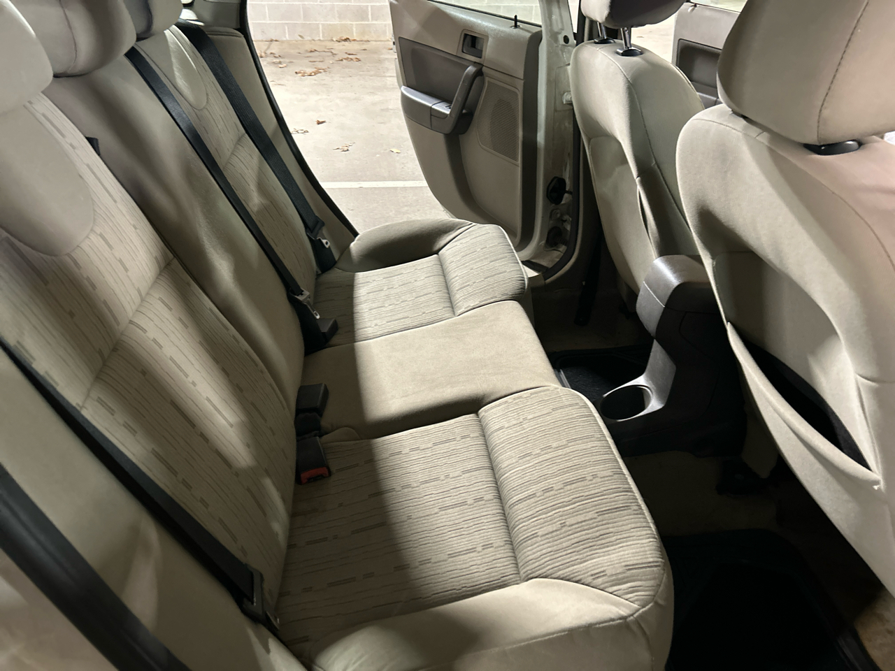 Ford Focus SE Sedan 2009