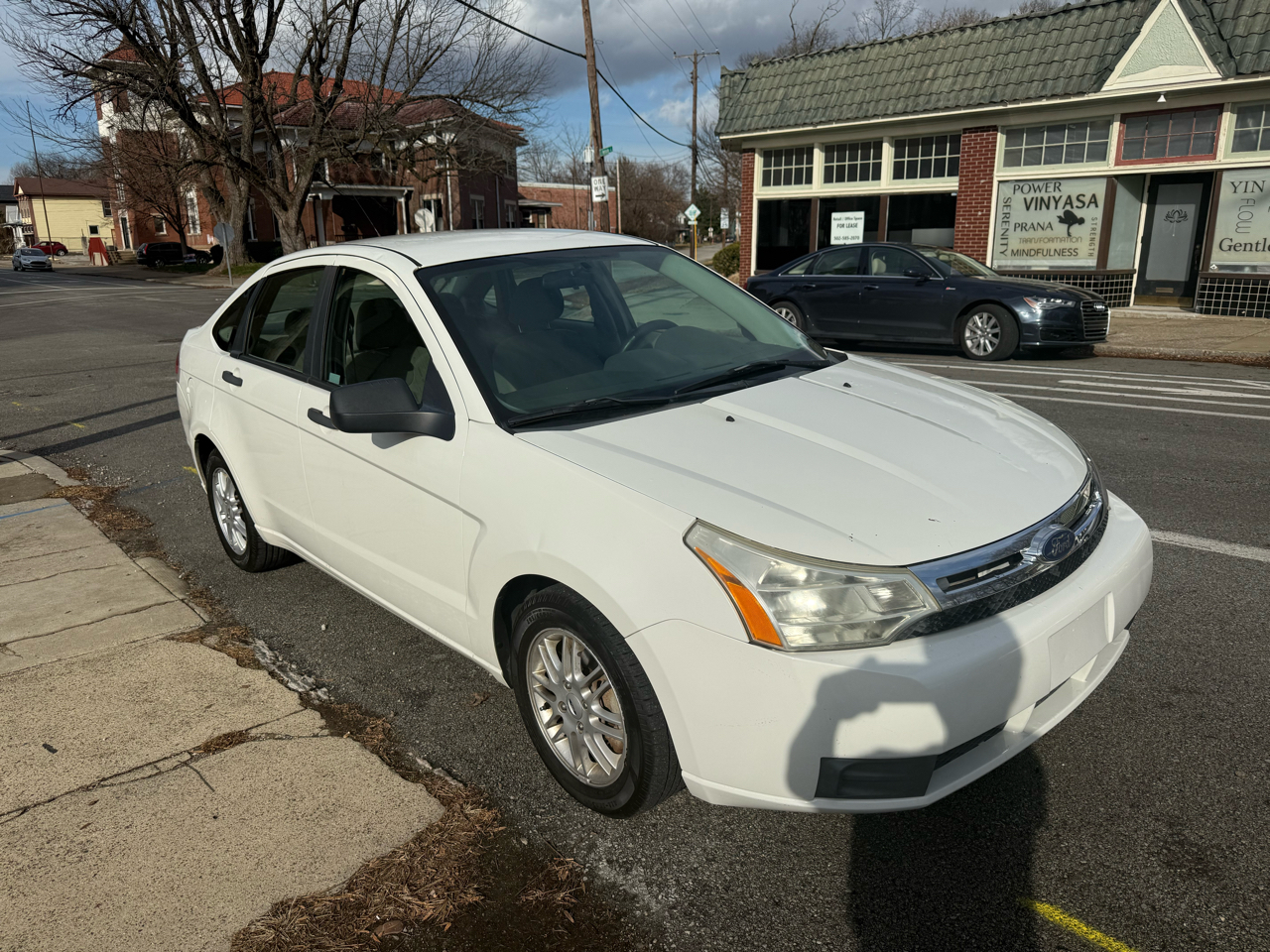 Ford Focus SE Sedan 2009