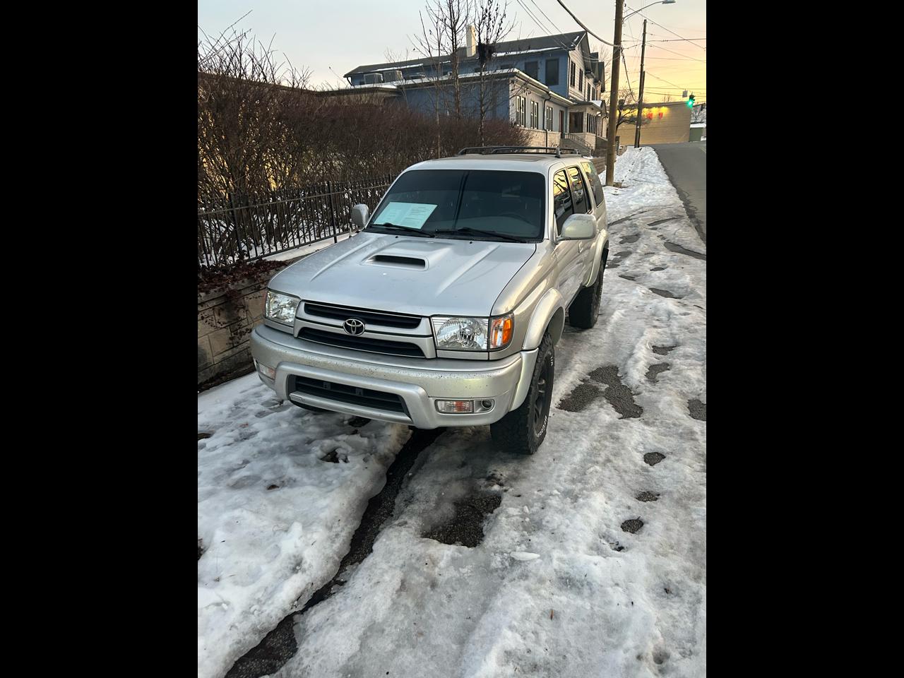 Toyota 4Runner SR5 4WD 2001