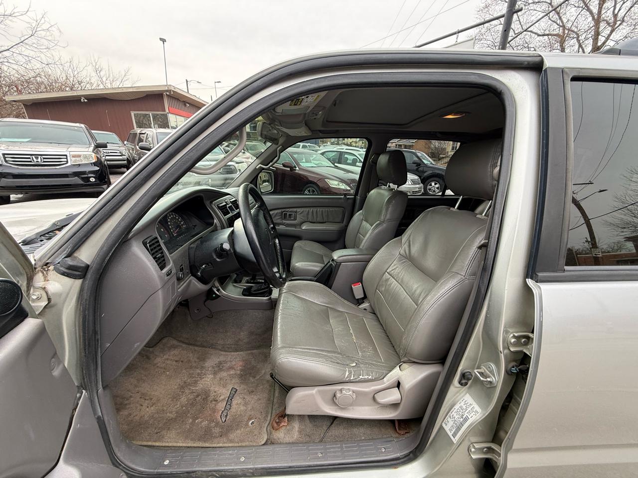 Toyota 4Runner SR5 4WD 2001