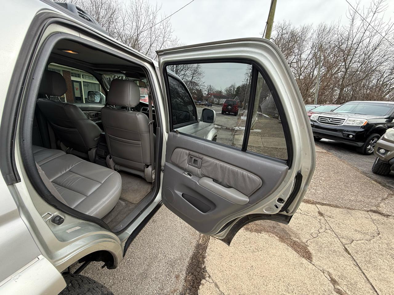 Toyota 4Runner SR5 4WD 2001