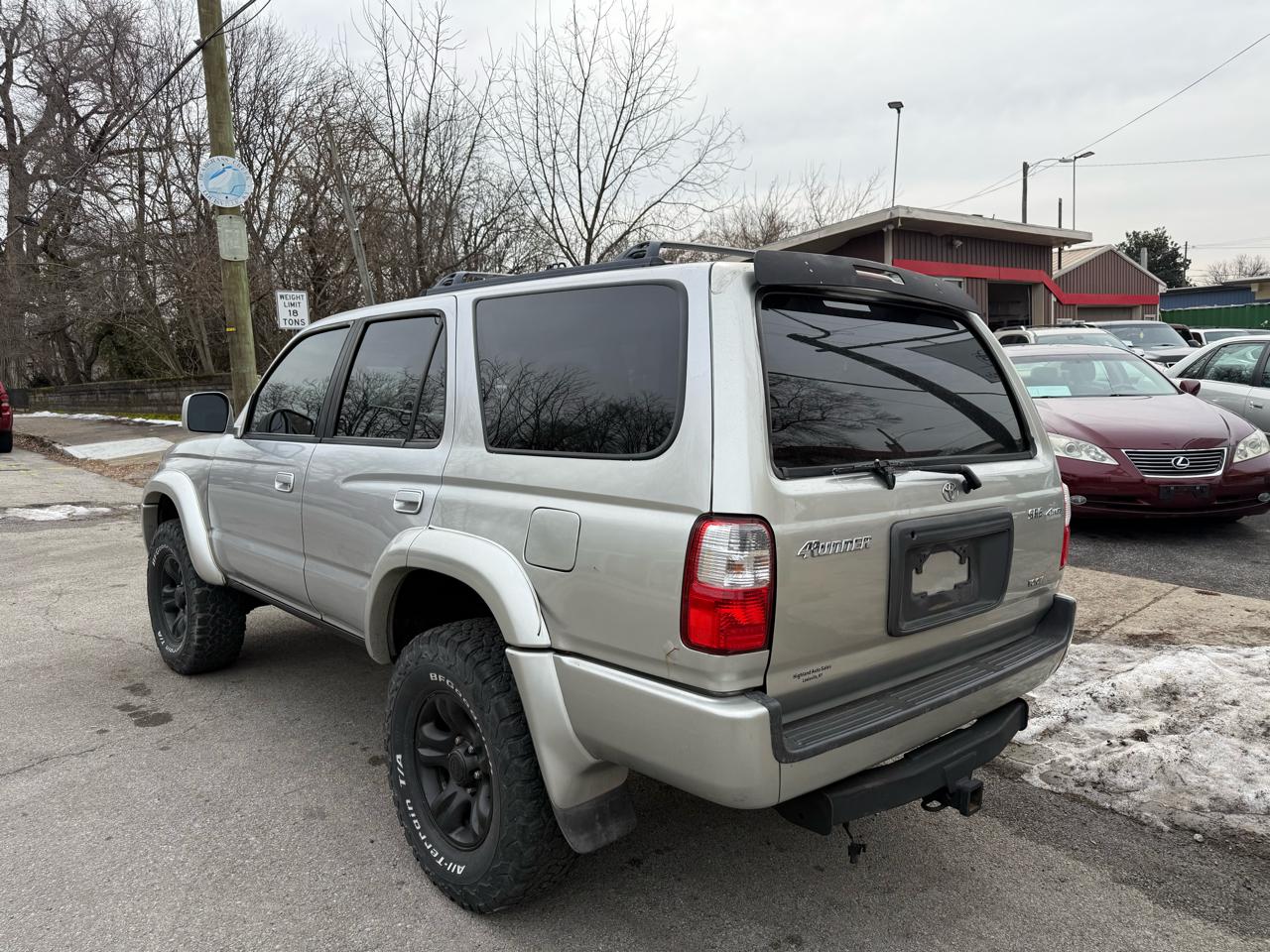 Toyota 4Runner SR5 4WD 2001
