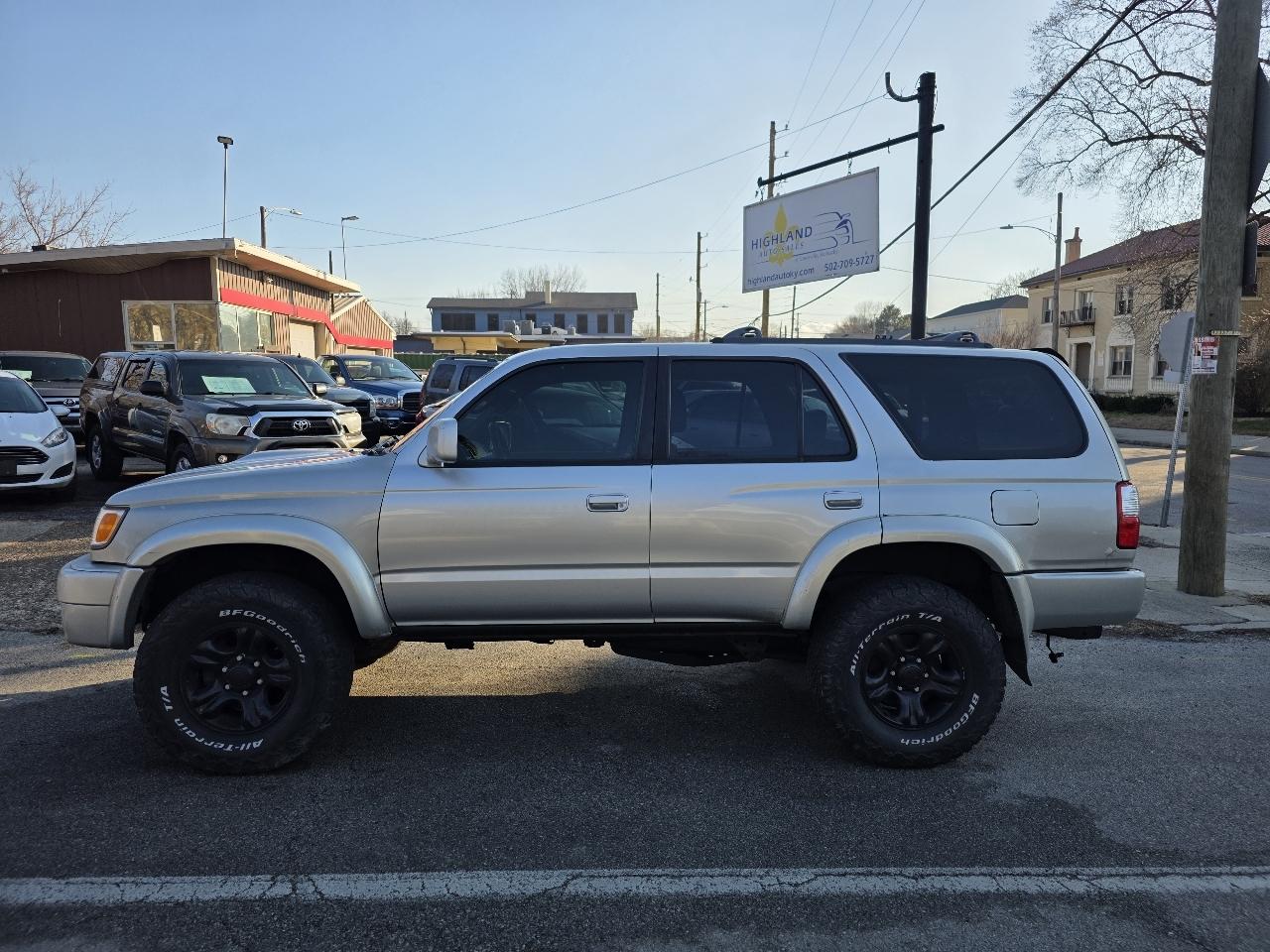 Toyota 4Runner SR5 4WD 2001