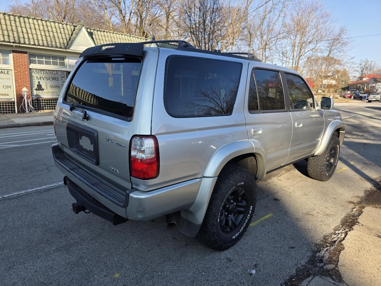 Toyota 4Runner SR5 4WD 2001