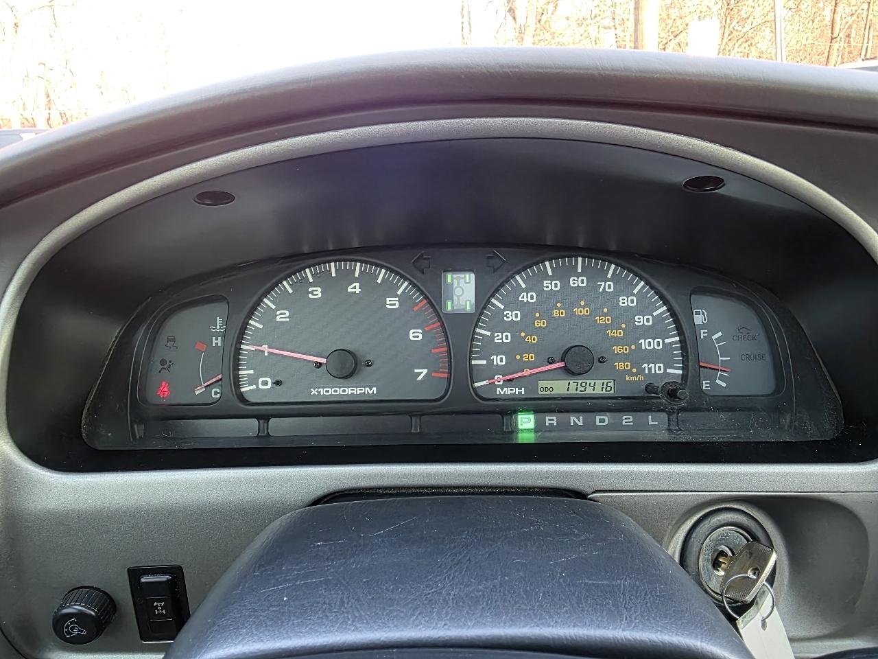 Toyota 4Runner SR5 4WD 2001