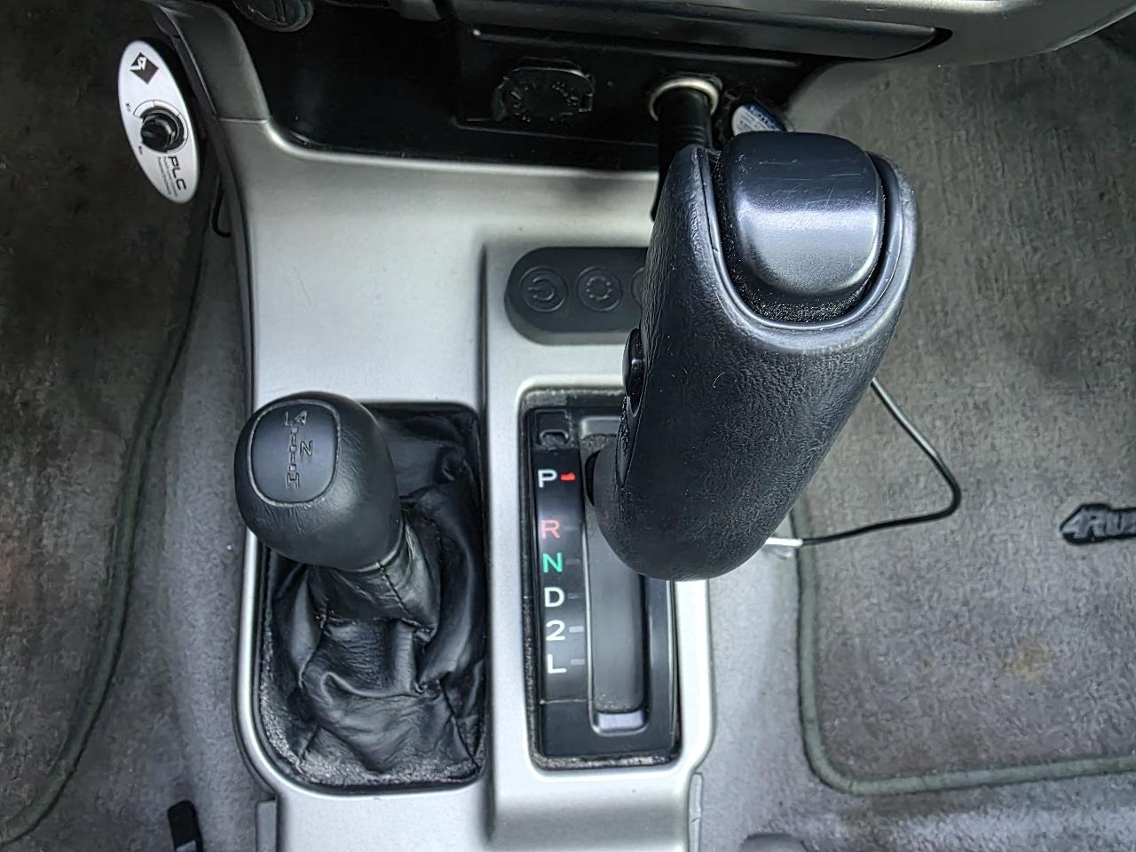 Toyota 4Runner SR5 4WD 2001