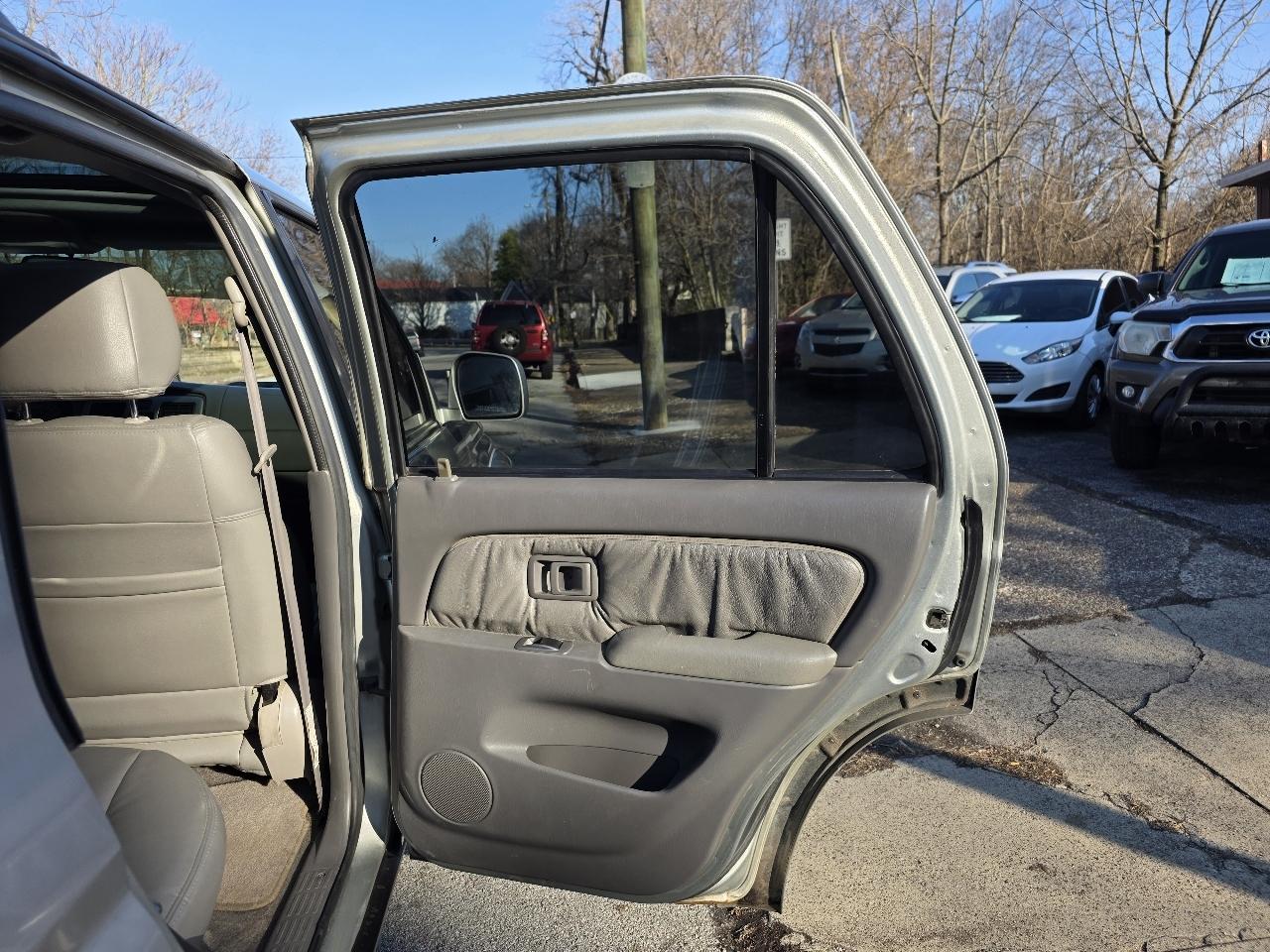 Toyota 4Runner SR5 4WD 2001